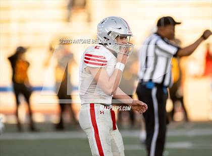 Thumbnail 1 in Fairfax vs. Ferndale (CIF State Division 7-AA Final) photogallery.
