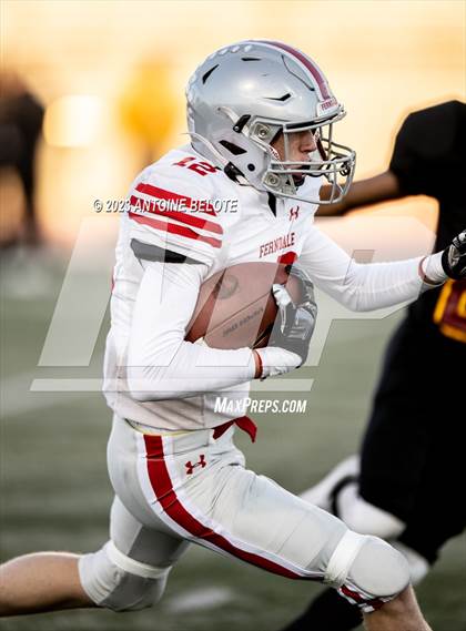 Thumbnail 1 in Fairfax vs. Ferndale (CIF State Division 7-AA Final) photogallery.