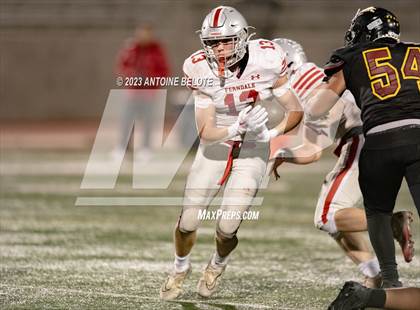 Thumbnail 2 in Fairfax vs. Ferndale (CIF State Division 7-AA Final) photogallery.