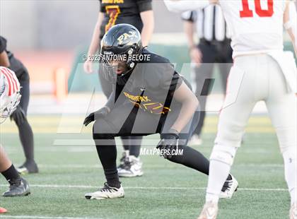 Thumbnail 2 in Fairfax vs. Ferndale (CIF State Division 7-AA Final) photogallery.