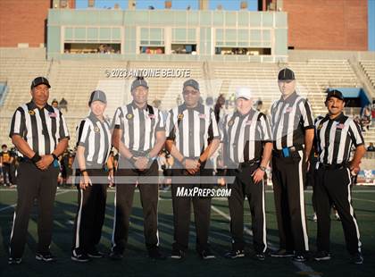 Thumbnail 3 in Fairfax vs. Ferndale (CIF State Division 7-AA Final) photogallery.