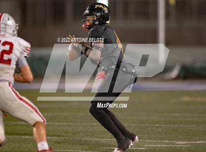 Thumbnail 1 in Fairfax vs. Ferndale (CIF State Division 7-AA Final) photogallery.