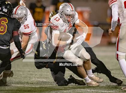 Thumbnail 1 in Fairfax vs. Ferndale (CIF State Division 7-AA Final) photogallery.