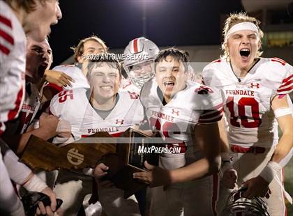 Thumbnail 1 in Fairfax vs. Ferndale (CIF State Division 7-AA Final) photogallery.