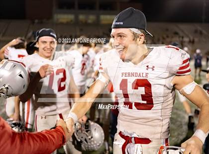 Thumbnail 3 in Fairfax vs. Ferndale (CIF State Division 7-AA Final) photogallery.