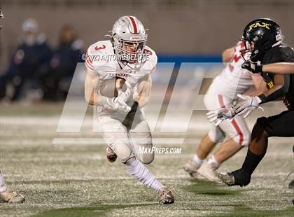 Thumbnail 3 in Fairfax vs. Ferndale (CIF State Division 7-AA Final) photogallery.