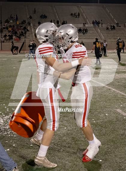 Thumbnail 3 in Fairfax vs. Ferndale (CIF State Division 7-AA Final) photogallery.