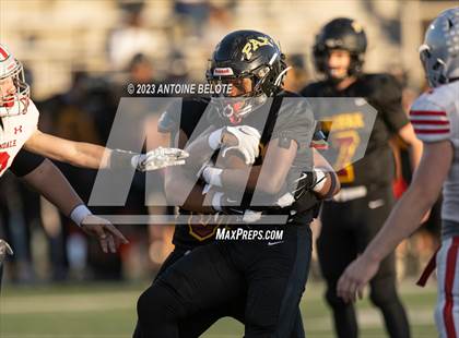 Thumbnail 1 in Fairfax vs. Ferndale (CIF State Division 7-AA Final) photogallery.