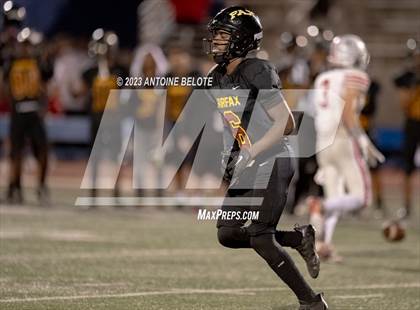 Thumbnail 1 in Fairfax vs. Ferndale (CIF State Division 7-AA Final) photogallery.
