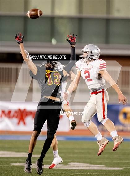 Thumbnail 1 in Fairfax vs. Ferndale (CIF State Division 7-AA Final) photogallery.