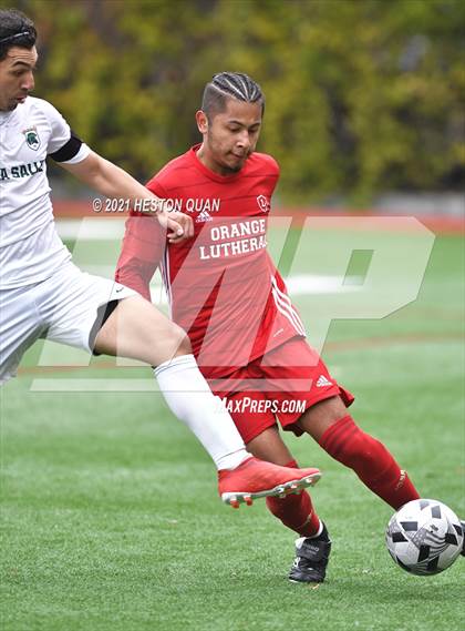 Thumbnail 3 in De La Salle vs. Orange Lutheran (Adidas So Cal College Showcase) photogallery.