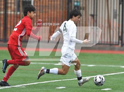 Thumbnail 3 in De La Salle vs. Orange Lutheran (Adidas So Cal College Showcase) photogallery.