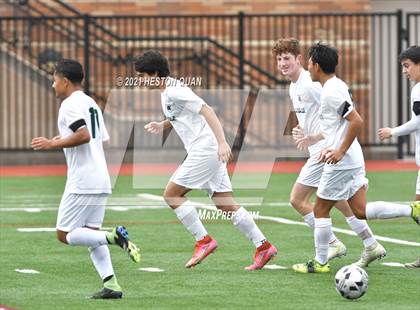 Thumbnail 1 in De La Salle vs. Orange Lutheran (Adidas So Cal College Showcase) photogallery.