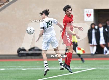 Thumbnail 3 in De La Salle vs. Orange Lutheran (Adidas So Cal College Showcase) photogallery.
