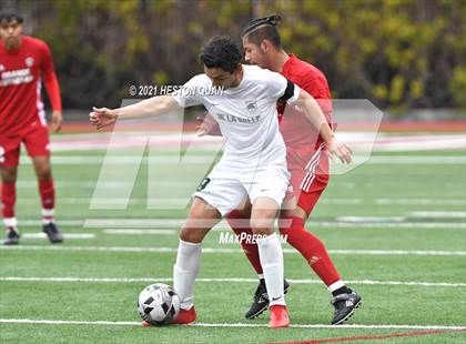 Thumbnail 1 in De La Salle vs. Orange Lutheran (Adidas So Cal College Showcase) photogallery.