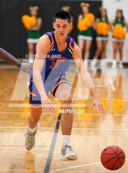 Thumbnail 2 in St. Mary's vs. Paradise Honors (AIA 4A Final) photogallery.
