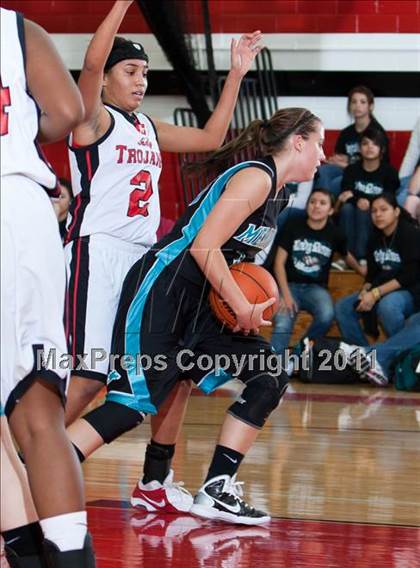 Thumbnail 1 in Pasadena Memorial vs South Houston photogallery.