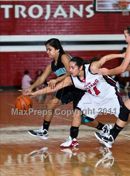 Thumbnail 2 in Pasadena Memorial vs South Houston photogallery.