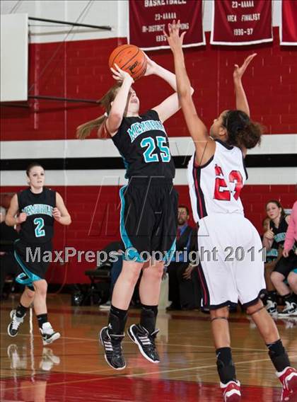 Thumbnail 2 in Pasadena Memorial vs South Houston photogallery.