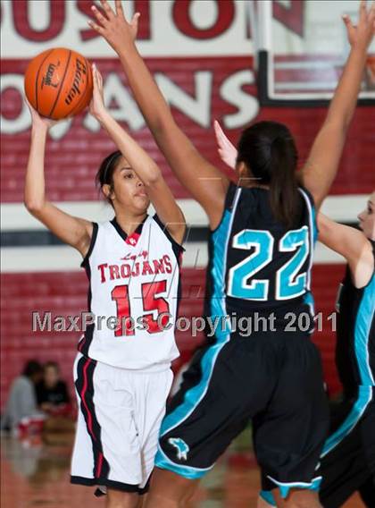 Thumbnail 1 in Pasadena Memorial vs South Houston photogallery.