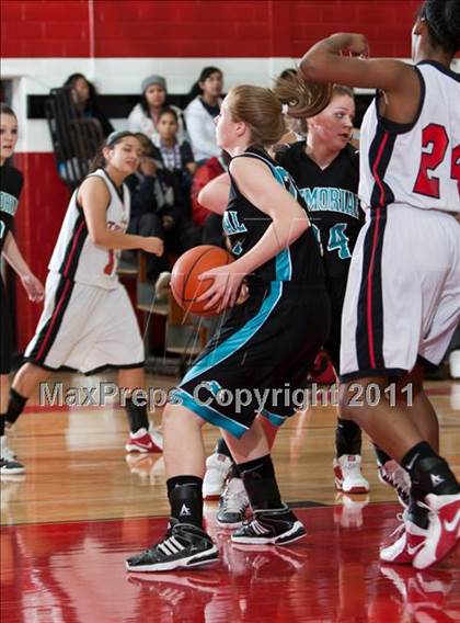 Thumbnail 2 in Pasadena Memorial vs South Houston photogallery.