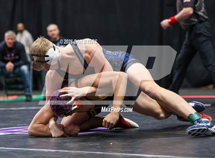 Thumbnail 2 in CHSAA State Championship 3A Consolation Rounds photogallery.