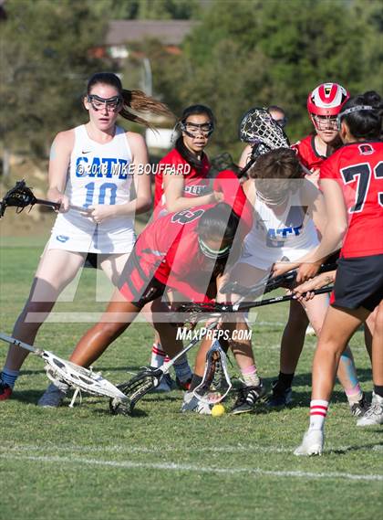 Thumbnail 2 in Glendale vs Cate (CIF-SS Round 2 Playoff) photogallery.
