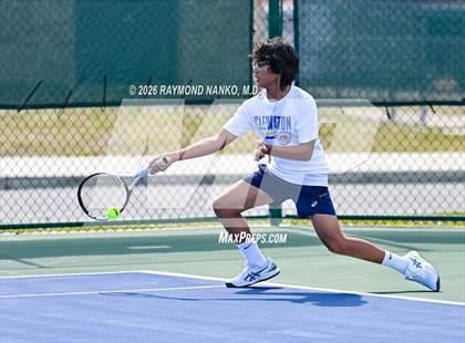 Thumbnail 1 in FHSAA 2A District 11 photogallery.