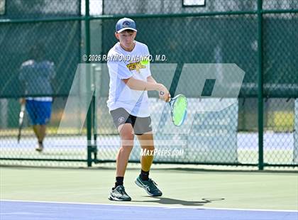 Thumbnail 1 in FHSAA 2A District 11 photogallery.