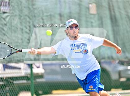 Thumbnail 3 in FHSAA 2A District 11 photogallery.