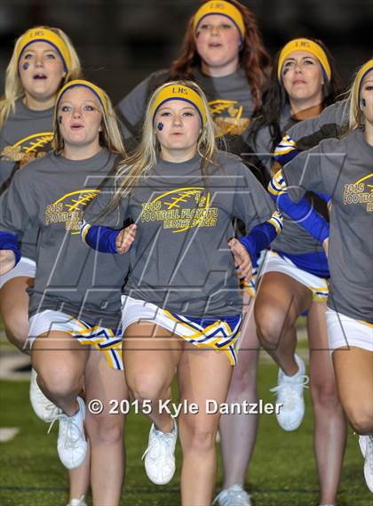 Thumbnail 2 in Alba-Golden vs. Leonard (UIL 3A Division 2 Region 2 Bi-District Playoff) photogallery.