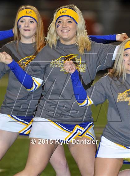 Thumbnail 2 in Alba-Golden vs. Leonard (UIL 3A Division 2 Region 2 Bi-District Playoff) photogallery.