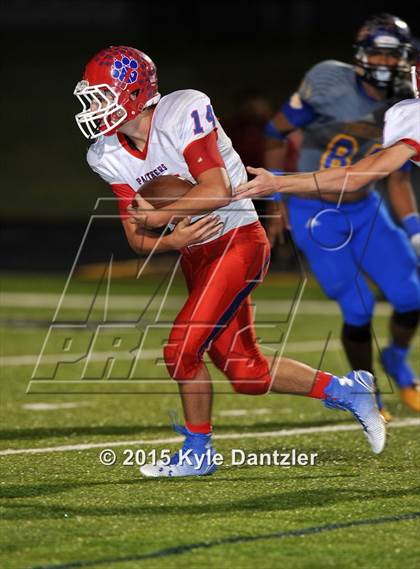 Thumbnail 1 in Alba-Golden vs. Leonard (UIL 3A Division 2 Region 2 Bi-District Playoff) photogallery.