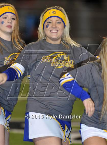 Thumbnail 1 in Alba-Golden vs. Leonard (UIL 3A Division 2 Region 2 Bi-District Playoff) photogallery.