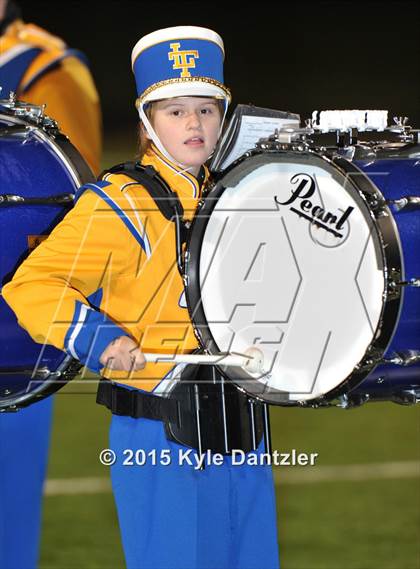 Thumbnail 1 in Alba-Golden vs. Leonard (UIL 3A Division 2 Region 2 Bi-District Playoff) photogallery.