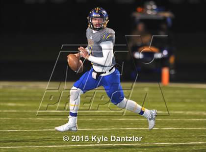 Thumbnail 1 in Alba-Golden vs. Leonard (UIL 3A Division 2 Region 2 Bi-District Playoff) photogallery.