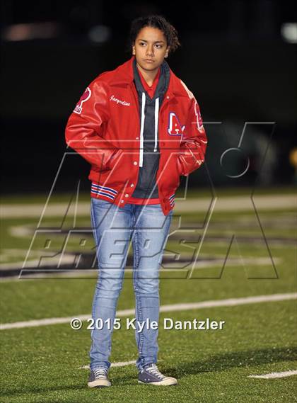 Thumbnail 2 in Alba-Golden vs. Leonard (UIL 3A Division 2 Region 2 Bi-District Playoff) photogallery.