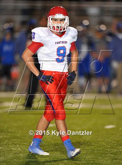 Thumbnail 3 in Alba-Golden vs. Leonard (UIL 3A Division 2 Region 2 Bi-District Playoff) photogallery.