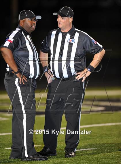 Thumbnail 1 in Alba-Golden vs. Leonard (UIL 3A Division 2 Region 2 Bi-District Playoff) photogallery.