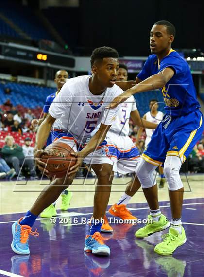 Thumbnail 2 in St. Bernard vs. St. Joseph Notre Dame (CIF State D5 Final) photogallery.