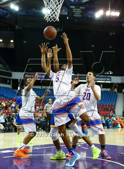 Thumbnail 3 in St. Bernard vs. St. Joseph Notre Dame (CIF State D5 Final) photogallery.