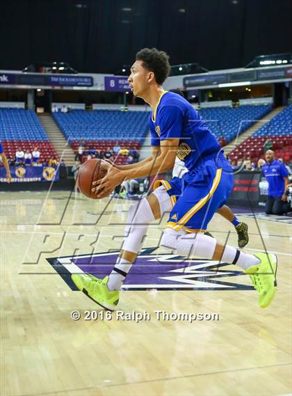 Thumbnail 2 in St. Bernard vs. St. Joseph Notre Dame (CIF State D5 Final) photogallery.