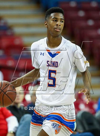 Thumbnail 2 in St. Bernard vs. St. Joseph Notre Dame (CIF State D5 Final) photogallery.
