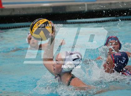 Thumbnail 3 in Tulare Western vs Clovis East (Central Valley Showdown) photogallery.