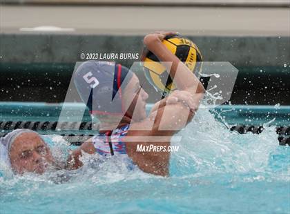 Thumbnail 2 in Tulare Western vs Clovis East (Central Valley Showdown) photogallery.