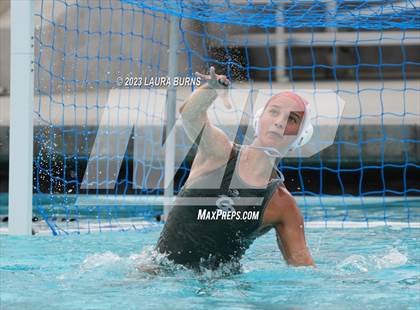 Thumbnail 3 in Tulare Western vs Clovis East (Central Valley Showdown) photogallery.
