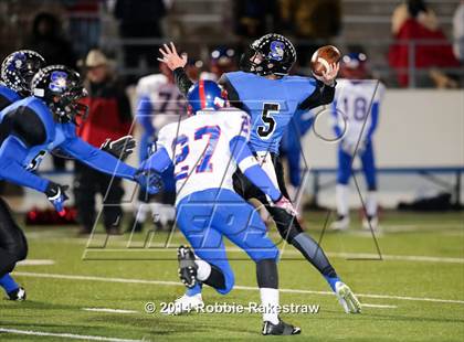 Thumbnail 2 in Mansfield Summit vs. Spruce (UIL 5A Division 1 Region 2 Bi-District) photogallery.
