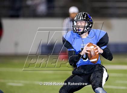 Thumbnail 2 in Mansfield Summit vs. Spruce (UIL 5A Division 1 Region 2 Bi-District) photogallery.