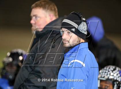 Thumbnail 2 in Mansfield Summit vs. Spruce (UIL 5A Division 1 Region 2 Bi-District) photogallery.