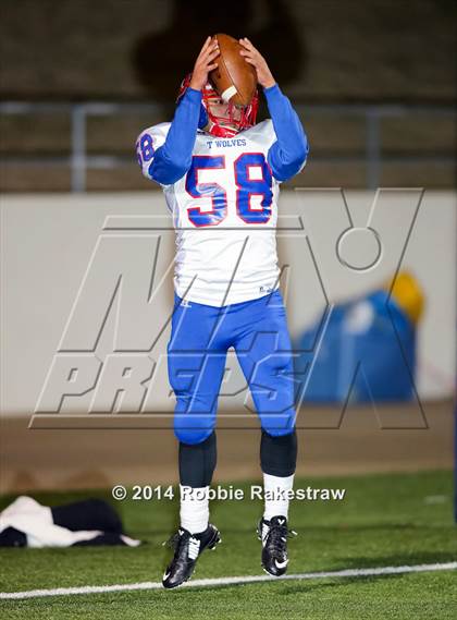 Thumbnail 3 in Mansfield Summit vs. Spruce (UIL 5A Division 1 Region 2 Bi-District) photogallery.